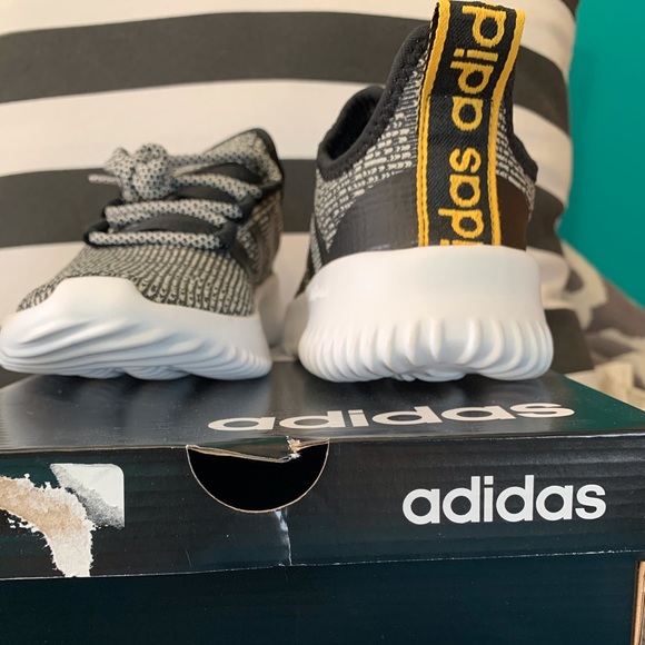 Adidas Kaptir sneaker shoe - Picture 2 of 5